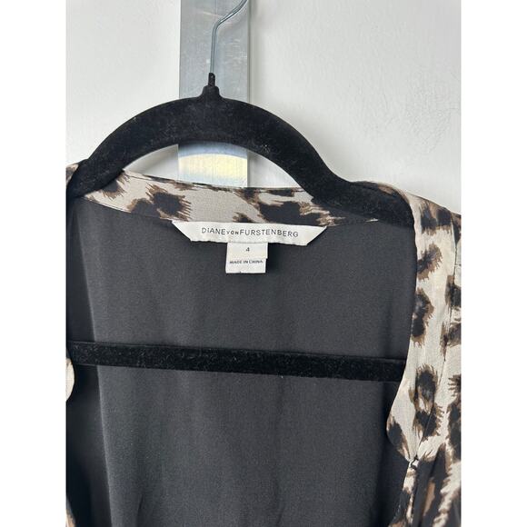 Diane Von Furstenberg DVF Sz 4 Animal Print Silk Dress, 3/4 Length Sleeve A60 - Picture 4 of 11
